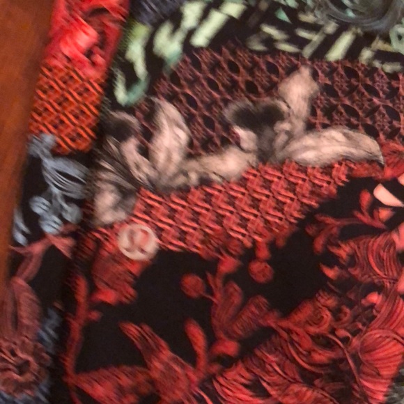 Lululemon speed up tight 28’ - Picture 2 of 2